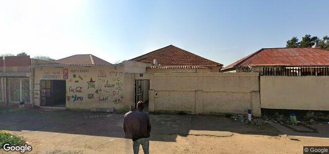 Photo of 111 Donnelly Street in Winnipeg, Manitoba