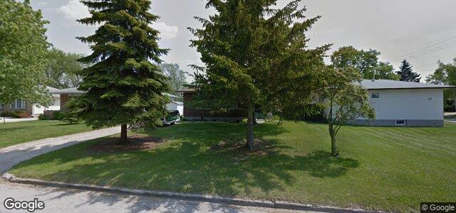 Larawan ng 112 Marshall Crescent sa Winnipeg, Manitoba