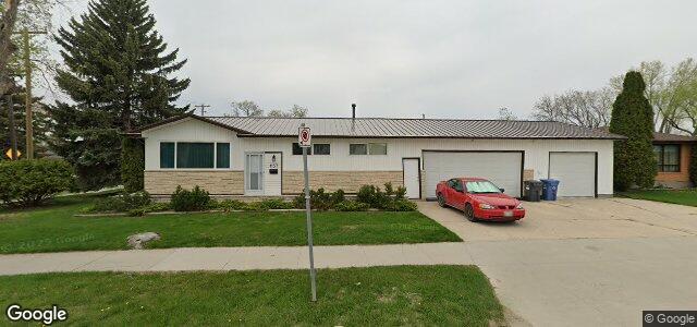 Larawan ng 1157 Clarence Avenue sa Winnipeg, Manitoba