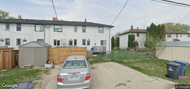 Larawan ng 12 Beaumont Bay sa Winnipeg, Manitoba