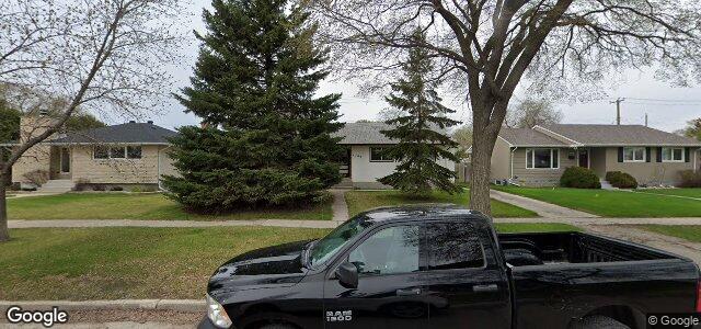 Larawan ng 1205 Waller Avenue sa Winnipeg, Manitoba