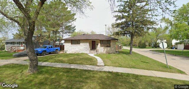 Larawan ng 1341 Waller Avenue sa Winnipeg, Manitoba