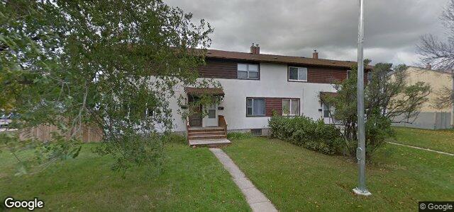 Larawan ng 15 Dickson Crescent sa Winnipeg, Manitoba