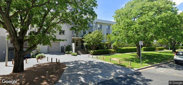 Larawan ng 21 Brisbane Avenue sa Winnipeg, Manitoba