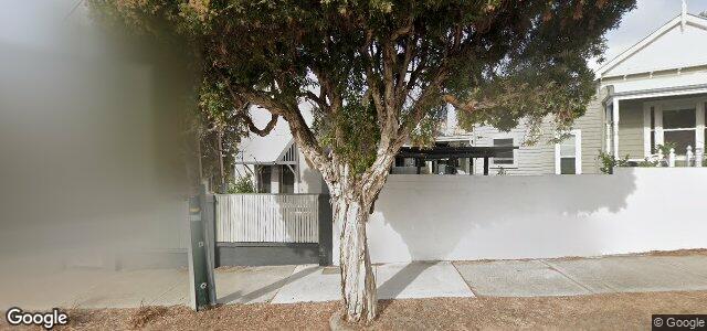 Larawan ng 31 Vincent Street sa Winnipeg, Manitoba