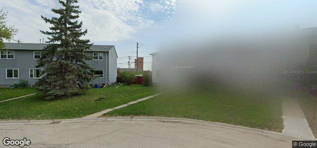 Larawan ng 32 Beaumont Bay sa Winnipeg, Manitoba