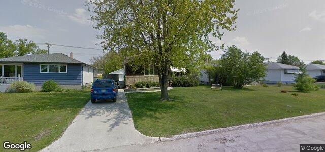 Larawan ng 36 Marshall Crescent sa Winnipeg, Manitoba
