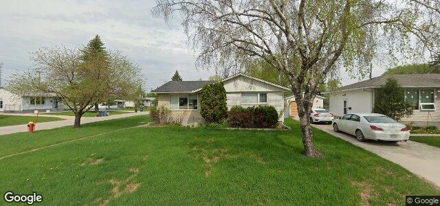 Larawan ng 51 Belair Road sa Winnipeg, Manitoba