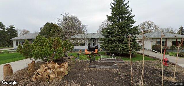 Larawan ng 74 Farwell Bay sa Winnipeg, Manitoba