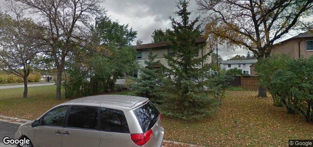 Larawan ng 8 Dickson Crescent sa Winnipeg, Manitoba