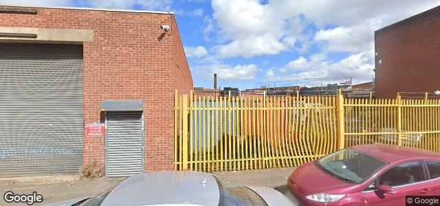 Larawan ng 8 Vincent Street sa Winnipeg, Manitoba