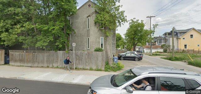 Larawan ng 4-910 Dorchester Avenue sa Winnipeg, Manitoba