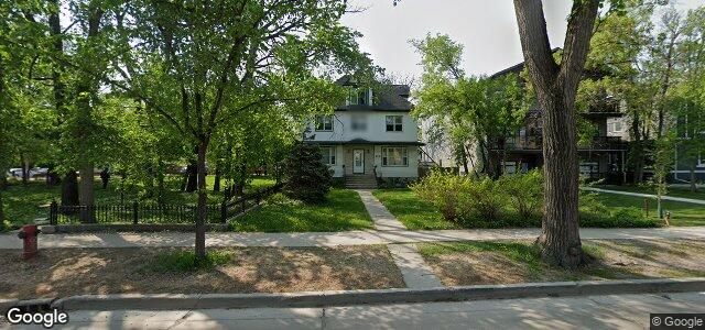 Larawan ng 524 Stradbrook Avenue sa Winnipeg, Manitoba