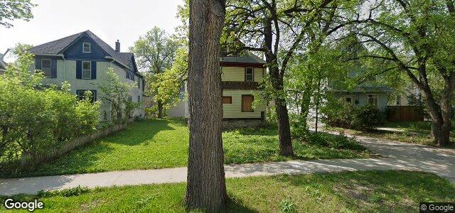 Larawan ng 524 Wardlaw Avenue sa Winnipeg, Manitoba