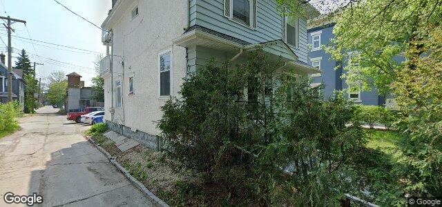 Larawan ng 532 Wardlaw Avenue sa Winnipeg, Manitoba