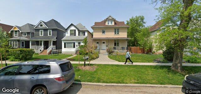 Photo of 587 Mcmillan Avenue in Winnipeg, Manitoba