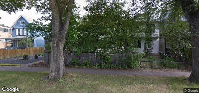 Larawan ng 614 Mcmillan Avenue sa Winnipeg, Manitoba