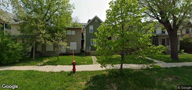 Larawan ng 654 Mcmillan Avenue sa Winnipeg, Manitoba