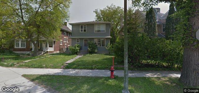 Larawan ng 702 Dorchester Avenue sa Winnipeg, Manitoba