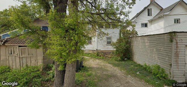 Larawan ng 704 Mcmillan Avenue sa Winnipeg, Manitoba