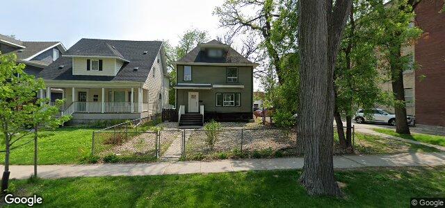 Photo of 746 Mcmillan Avenue in Winnipeg, Manitoba