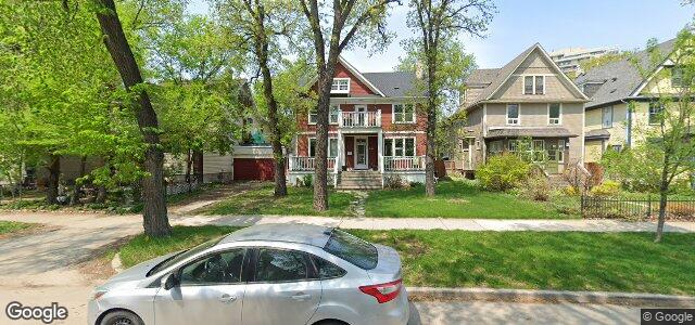 Larawan ng 747 Mcmillan Avenue sa Winnipeg, Manitoba