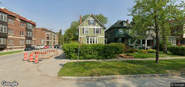 Larawan ng 803 Dorchester Avenue sa Winnipeg, Manitoba