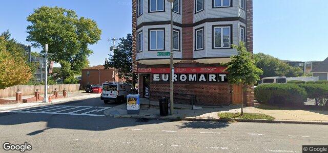 Photo of 810 Dorchester Avenue in Winnipeg, Manitoba