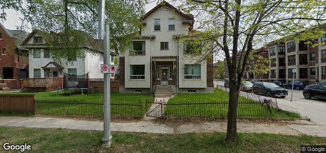 830 Grosvenor Avenue（加拿大曼尼托巴省溫尼伯市）房屋照片