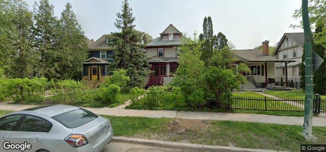 Larawan ng 846 Grosvenor Avenue sa Winnipeg, Manitoba