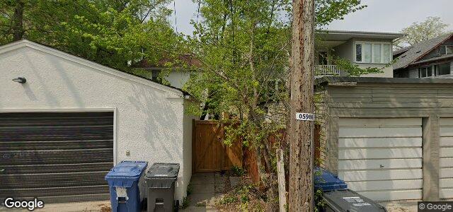 Photo of 890 Grosvenor Avenue in Winnipeg, Manitoba