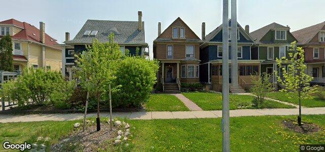 Larawan ng 906 Mcmillan Avenue sa Winnipeg, Manitoba