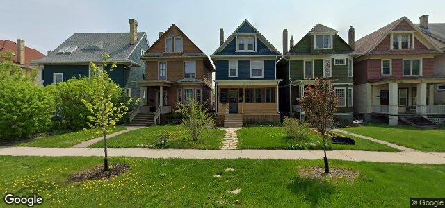 Larawan ng 908 Mcmillan Avenue sa Winnipeg, Manitoba