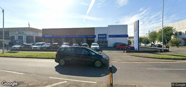 Larawan ng 1 Richfield Avenue sa Winnipeg, Manitoba