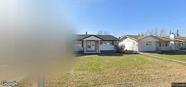 Larawan ng 10 Willowmeade Crescent sa Winnipeg, Manitoba