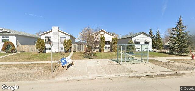 Larawan ng 1001 Dakota Street sa Winnipeg, Manitoba