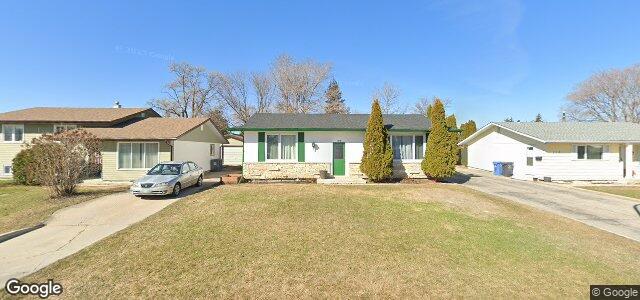 Larawan ng 106 Pembridge Bay sa Winnipeg, Manitoba