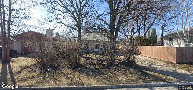 Larawan ng 108 Sterling Avenue sa Winnipeg, Manitoba