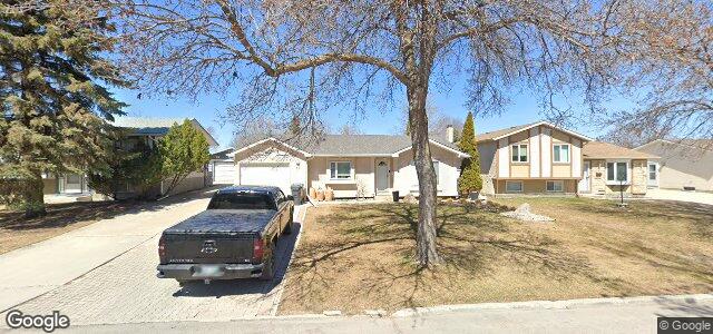 Larawan ng 11 Brixford Crescent sa Winnipeg, Manitoba