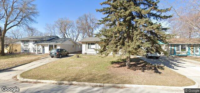 Larawan ng 11 Pembridge Bay sa Winnipeg, Manitoba