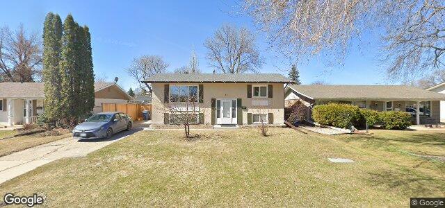 Larawan ng 11 Woodford Bay sa Winnipeg, Manitoba