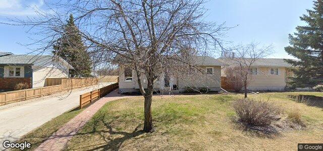 Larawan ng 114 Brentford Road sa Winnipeg, Manitoba