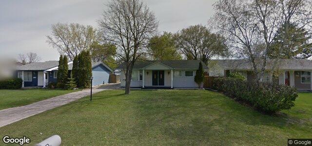 Larawan ng 115 Pembridge Bay sa Winnipeg, Manitoba