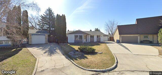 Larawan ng 12 Fennbark Place sa Winnipeg, Manitoba