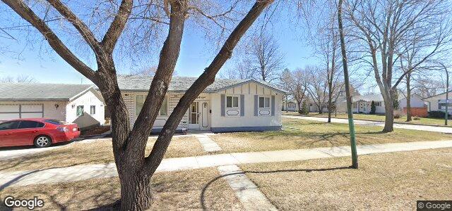 Larawan ng 139 Ashworth Street sa Winnipeg, Manitoba