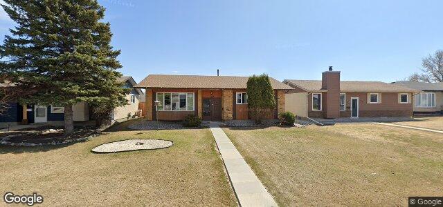 Larawan ng 142 Brentford Road sa Winnipeg, Manitoba