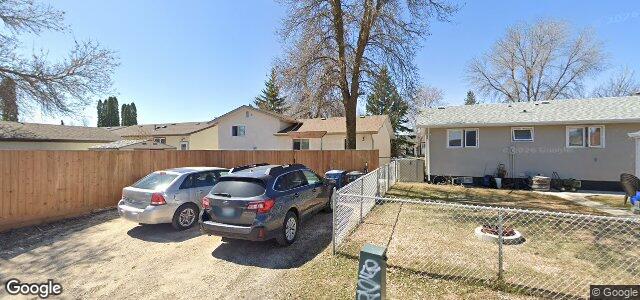 Larawan ng 15 Gascon Road sa Winnipeg, Manitoba