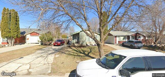 Larawan ng 15 Olivewood Crescent sa Winnipeg, Manitoba