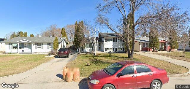 Larawan ng 15 Willowmeade Crescent sa Winnipeg, Manitoba