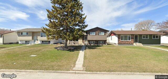Larawan ng 151 Brentford Road sa Winnipeg, Manitoba